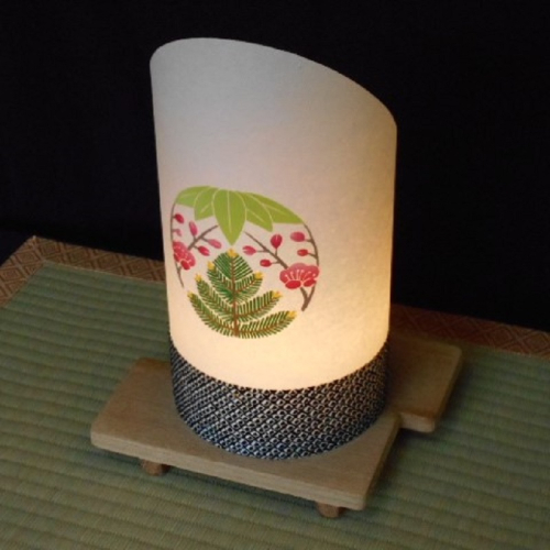 着物生地で作ったおしゃれな行灯（あんどん） 松竹梅 020C111 115013 - 大阪府泉佐野市
