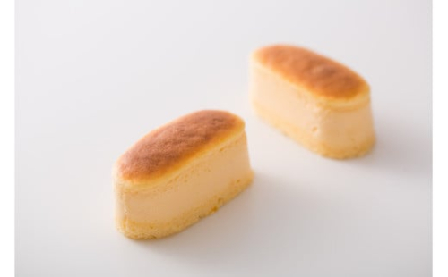 【菓子工房アントレ】　高木チーズ　12個入れ　菓子工房アントレ　船橋　チーズケーキ　スフレチーズケーキ　皆川牧場　押木養鶏場
 1378200 - 千葉県船橋市