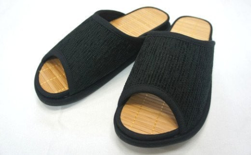 Ｄ型セノーテモールスリッパ　ブラック＜紳士用Ｌサイズ（約27.5cmまで）＞　【04301-0361】 2088663 - 宮城県蔵王町