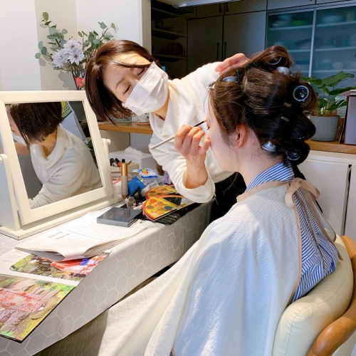 EG005.着物の着付けとヘアメイク（1名様分） 431188 - 福岡県新宮町