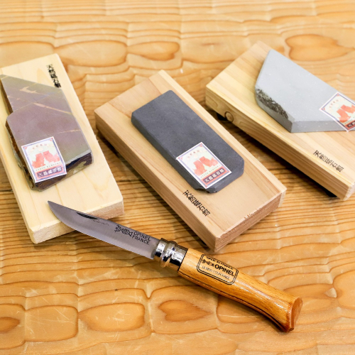 ＜天然砥石館＞包丁研ぎ講習（プチ 天然砥石 の お土産 付き）《砥石 プロの料理人愛用 京都 亀岡 丹波 体験》 825153 - 京都府亀岡市