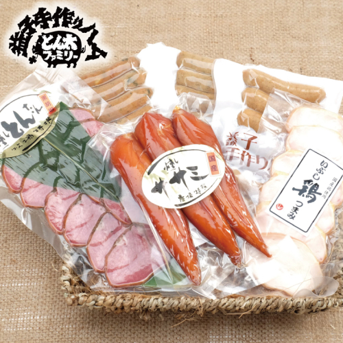 【定期便】無添加ウインナーとおつまみ燻製6品セット年2回(4月、10月)｜栃木県 益子町 ふるさと納税 無添加 おつまみ 燻製 セット スモーク 手づくり 定期便（AF002） 844899 - 栃木県益子町
